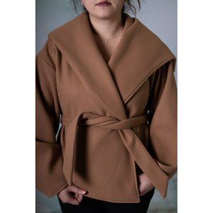 Camel tie wrap jacket